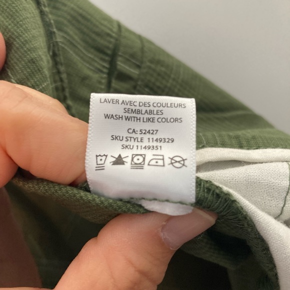 Men's Green Plaid Shorts - Picture 11 of 11